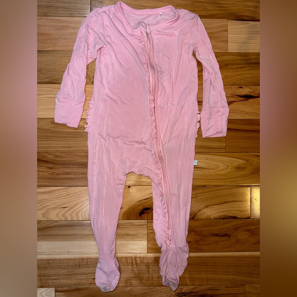 Posh Peanut footie size 18-24 months